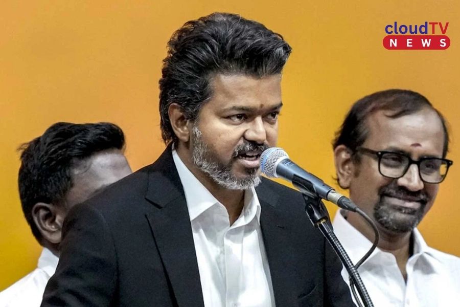 ‘বন্দে মাতরম্’ আগে কেন? তামিলনাড়ুর শপথ মঞ্চে বিতর্ক, CPI-এর পর প্রশ্ন তুলল VCK