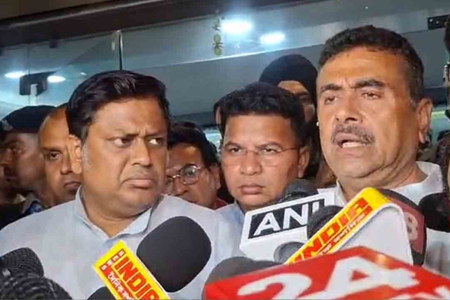 শুভেন্দুর ঘনিষ্ঠ সহকারী চন্দ্রনাথ খুনে তোলপাড় বাংলা, ‘ঠান্ডা মাথায় পরিকল্পিত হত্যা’ দাবি শুভেন্দুর