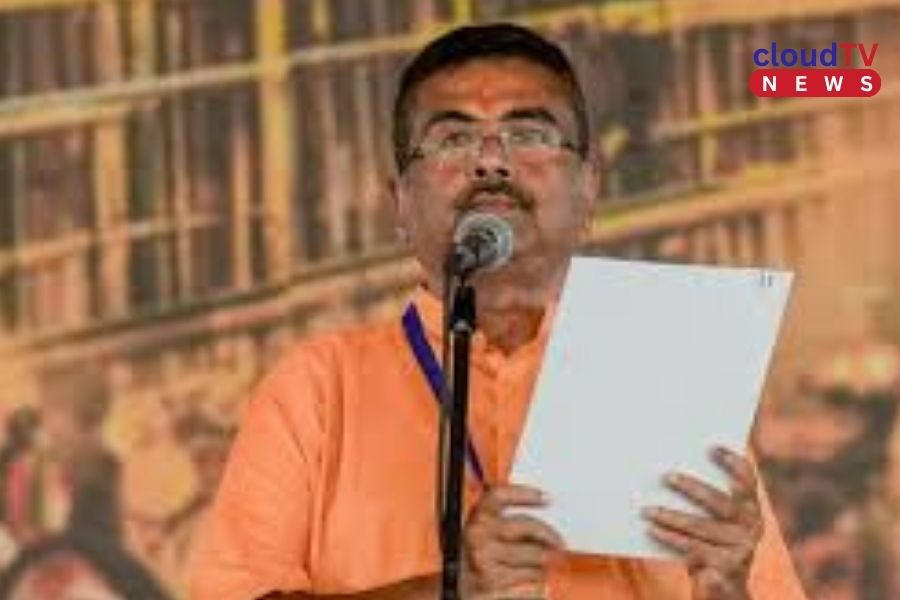 ‘মুখ্যমন্ত্রীর অনুপ্রেরণায়’ লিখতে হবে না! আমলাদের নির্ভয়ে কাজের বার্তা শুভেন্দুর