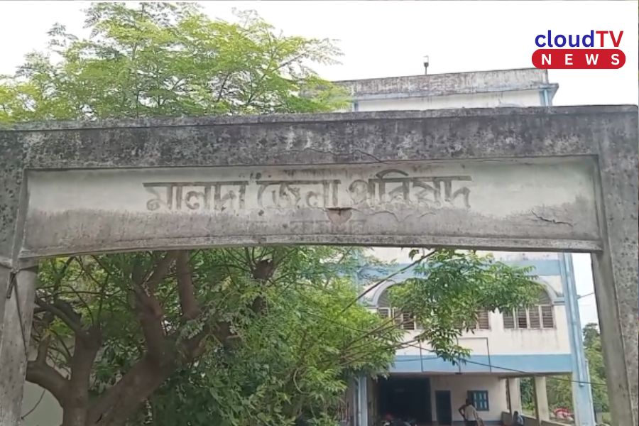 মালদায় চালু হোল্ডিং সেন্টার, বাংলাদেশি হিসেবে চিহ্নিত ৯ জনকে রাখা হল কড়া নিরাপত্তায়