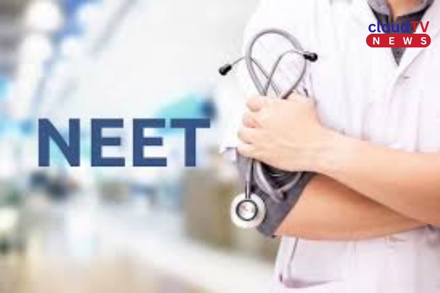 NEET প্রশ্নপত্র ফাঁস মামলায় ‘প্রধানমন্ত্রী নিজে বিষয়টি তদারকি করছেন’, সুপ্রিম কোর্টে কেন্দ্রের দাবি