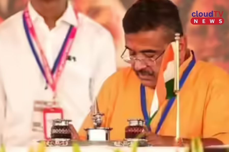 ‘আমরা এ ছেলেকে নিয়ে গর্বিত’ — শুভেন্দু অধিকারীকে নিয়ে মন্তব্য RSS নেতৃত্বের