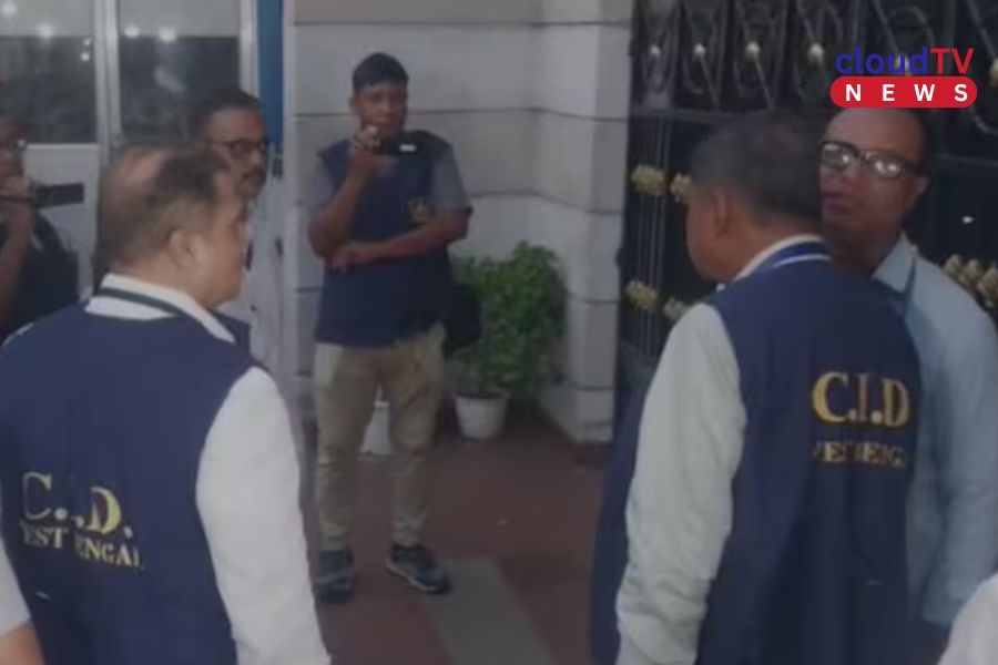 অসুস্থতার কারণে ১৫ দিনের সময় চাইলেন অভিষেক, ফের বাড়িতে সিআইডি!