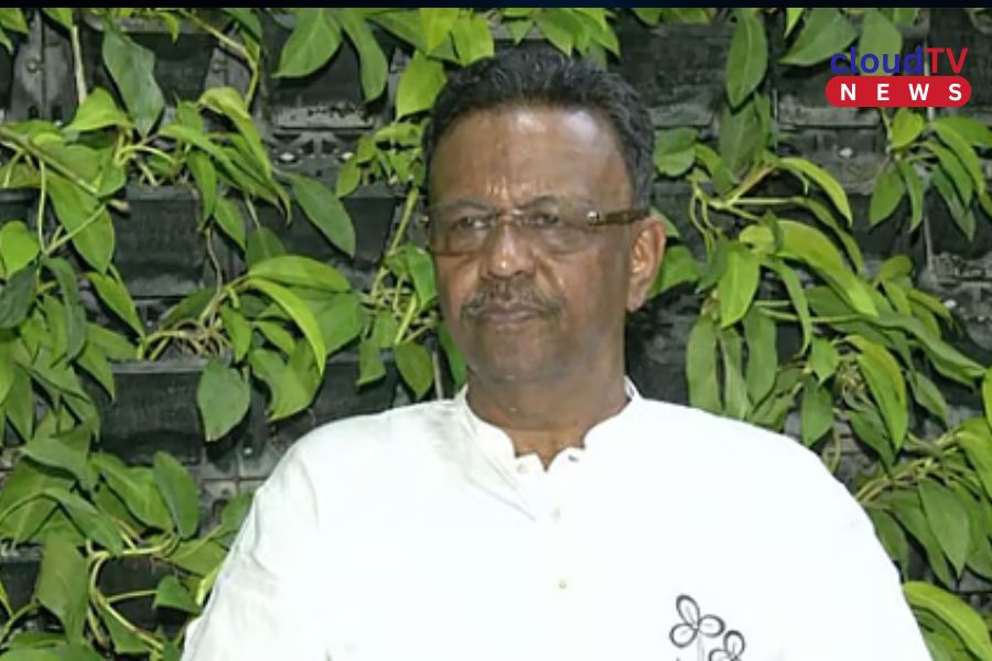 কলকাতার মেয়র পদ থেকে ইস্তফা ফিরহাদ হাকিমের, অনুমতি দিলেন মমতা বন্দ্যোপাধ্যায়