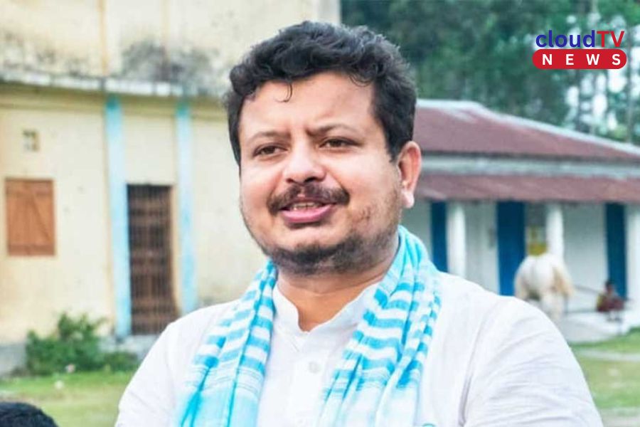 তৃণমূল ভেঙে নতুন দল? ঋতব্রত বন্দ্যোপাধ্যায়কে ঘিরে জল্পনা তুঙ্গে, বঙ্গ রাজনীতিতে নতুন সমীকরণ?