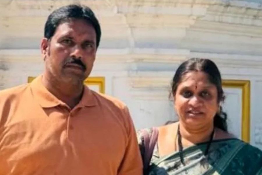 সুইজারল্যান্ডে বেড়াতে গিয়ে নিখোঁজ হায়দরাবাদের দম্পতি! কোটি কোটি টাকার বিনিয়োগের অভিযোগে রহস্য ঘনীভূত