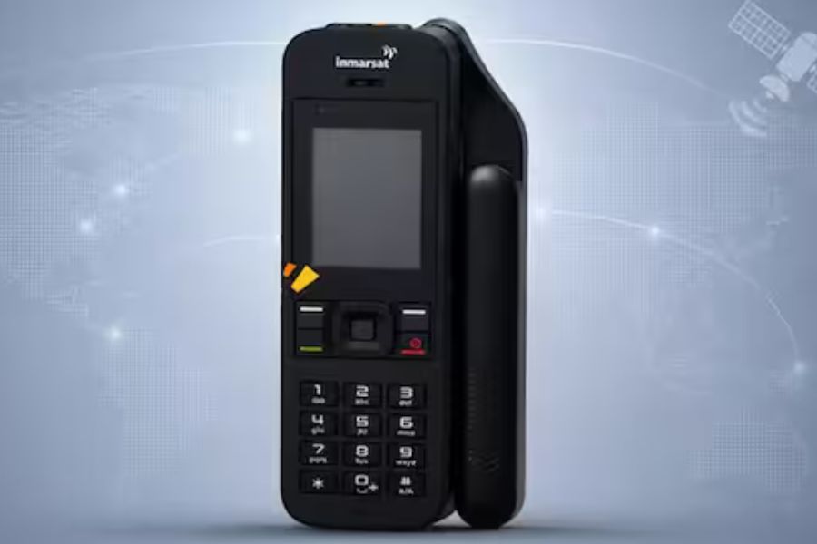 BSNL আনল স্যাটেলাইট ফোন! মোবাইল টাওয়ার না থাকলেও করা যাবে যোগাযোগ