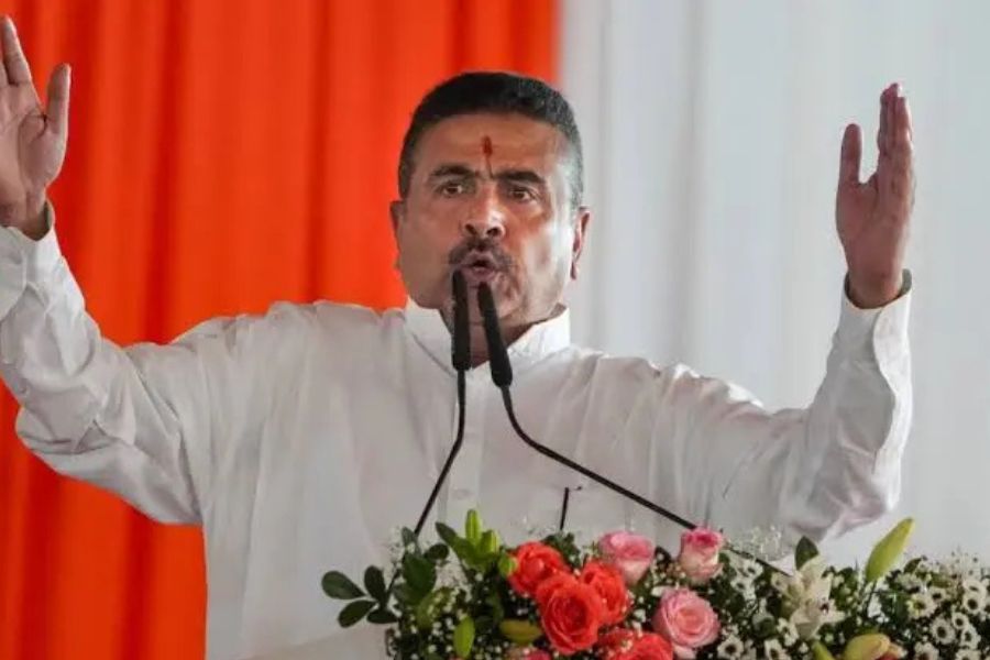 ‘ধর্ম পরিবর্তন ও জমি কেনাবেচায় আইন’, বাঁকুড়া থেকে বড় ঘোষণা শুভেন্দুর