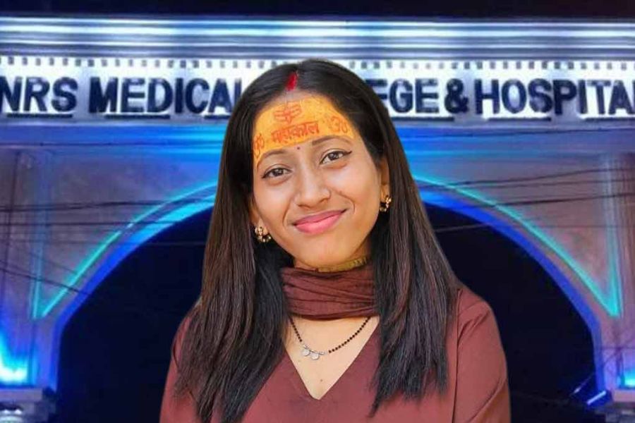 NRS Nurse Death: শৌচালয় থেকে উদ্ধার নার্সের দেহ, ময়নাতদন্ত অন্য হাসপাতালে চান স্বামী