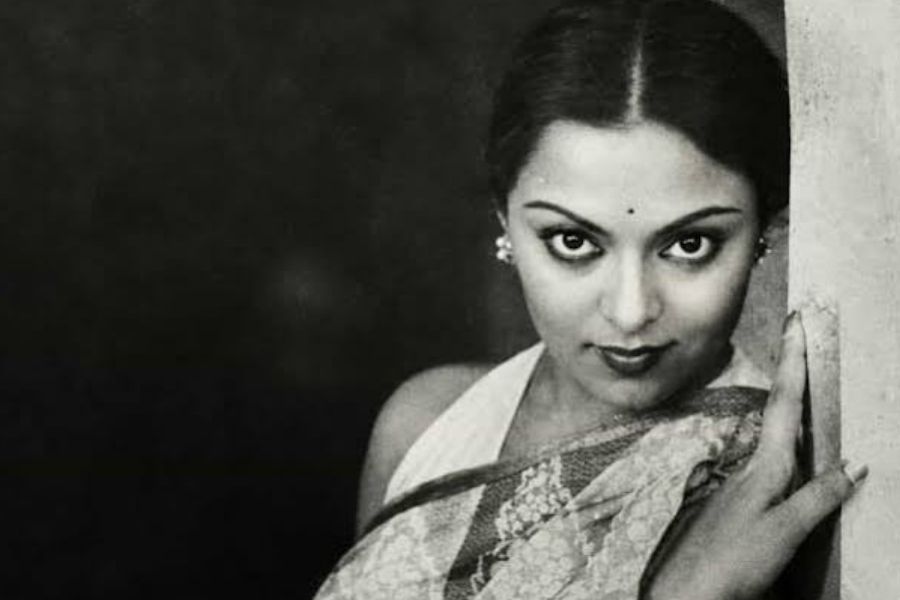 প্রয়াত বর্ষীয়ান অভিনেত্রী মিঠু মুখার্জি, ৭১ বছর বয়সে শেষ হল লড়াই