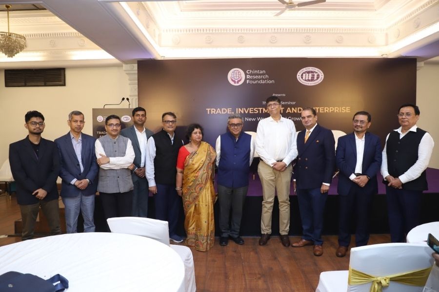 বিনিয়োগে নতুন দিশার আশায় বাংলা, ‘আইকনিক ইনভেস্টমেন্ট’-এর প্রয়োজন: অর্থমন্ত্রী স্বপন দাশগুপ্ত