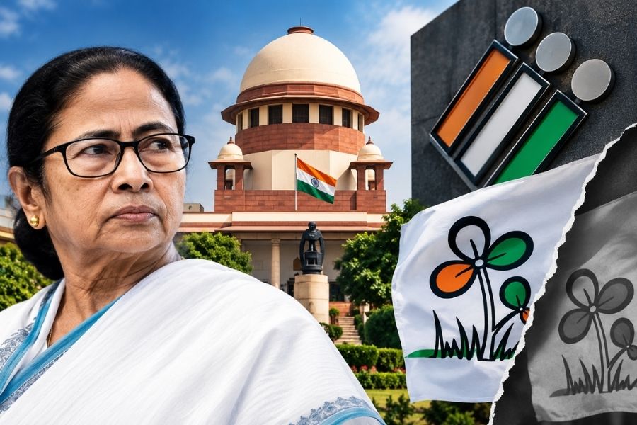 তৃণমূলের নাম-প্রতীক নিয়ে নির্বাচন কমিশনের সিদ্ধান্তের বিরুদ্ধে সুপ্রিম কোর্টে মমতা, দ্রুত শুনানির আর্জি