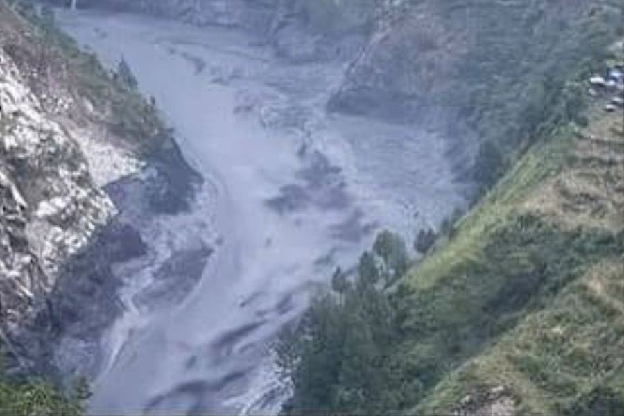 নেপালের বুড়ি গান্ডাকি নদী ব্যবস্থায় হড়পা বানে নিখোঁজ অন্তত ১০